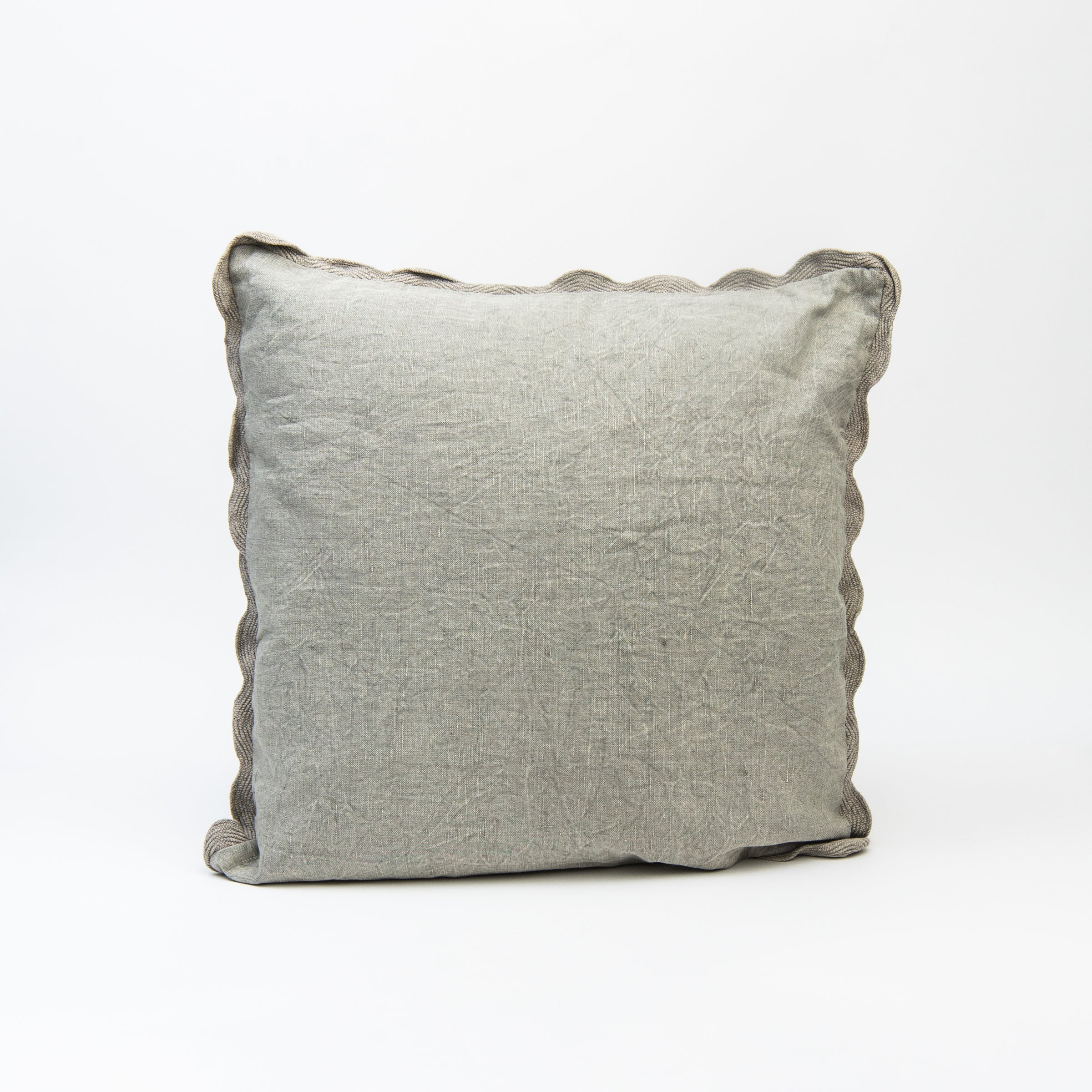 Scalloped Edge Pillow in Fog